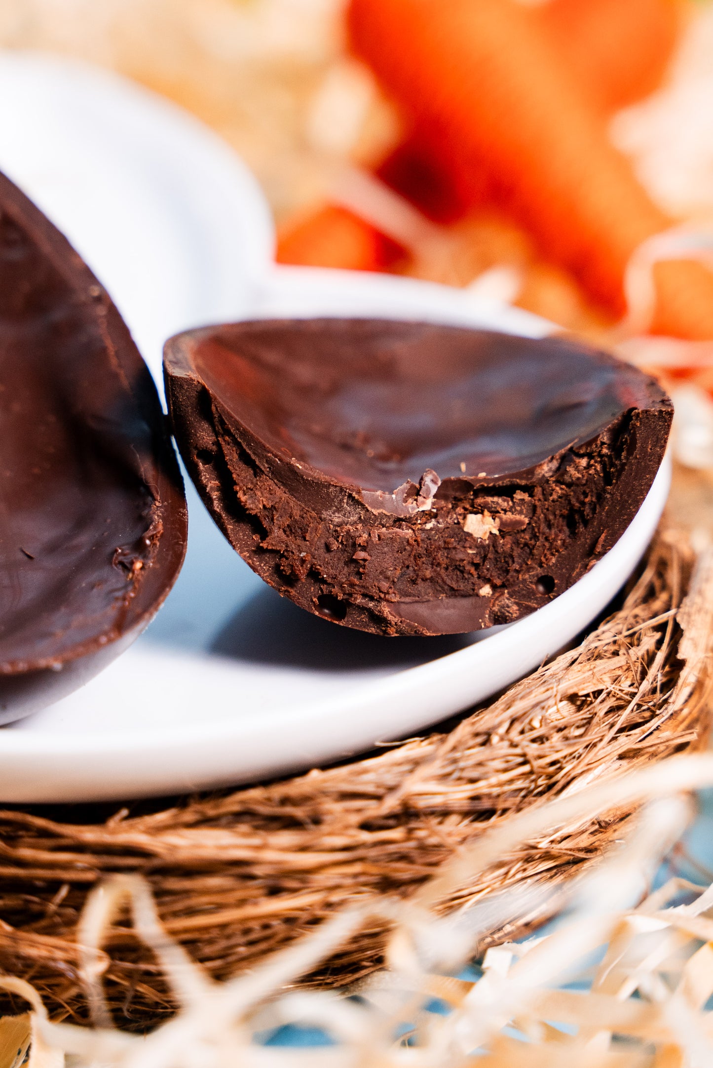 Ovo de Páscoa com Brigadeiro - Zero Adição de Açúcar, Whey Pré-Venda - Adicionado e Sem Glúten - Laricas Fitness - 250g