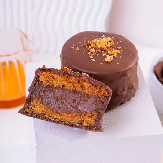 LANÇAMENTO - Bolinho de Cenoura Fit – Sem Açúcar e Proteico (100g)